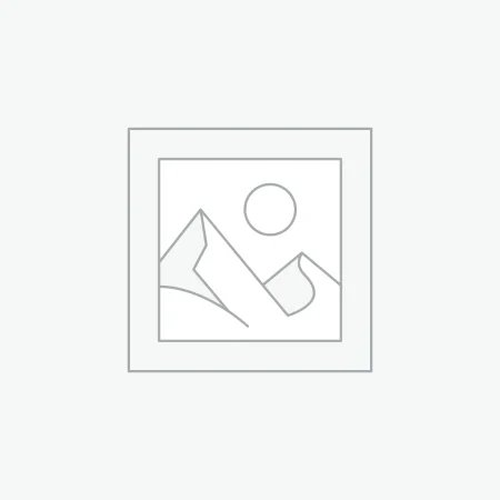 D55 ultra max 
1 smart watch 
5 straps
1 speaker 
1 mini mobile phone
1 earphone
1 power bank 
1 type c connector
I watch protector 
With chargers